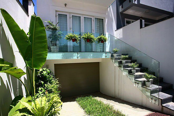Thiết kế nhà phố có tầng hầm để xe